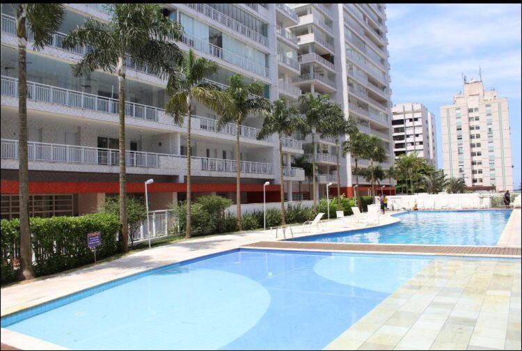 Apartamento Condominio Guaruja * Guaruja